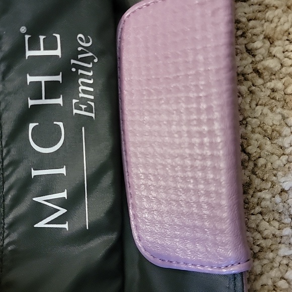 Miche Demi cover - Emilye - Picture 3 of 4